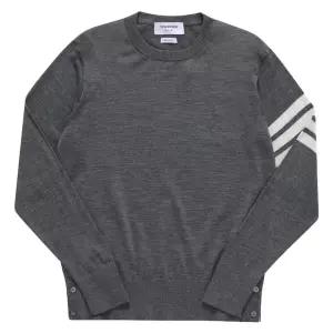 [톰브라운] 파인 메리노 4바 크루넥 풀오버 다크 그레이 MKA002A Y1014 022