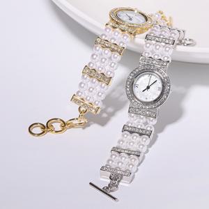 큐빅 은 중년여성 손목 고급 팔찌형 진주 뱅글형 승무원 시계 우아한 독특한 국산