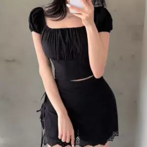 여성 러블리 꽃무늬 오프숄더 프릴 크롭 블라우스