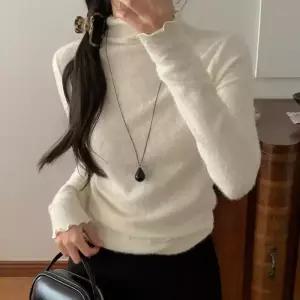 [코코블랑] 포근 모크넥 스판 티셔츠