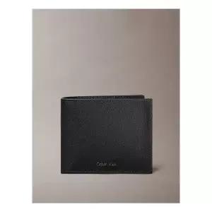 캘빈클라인진 캘빈클라인 진 로고 하드웨어 사피아노 빌폴드 지갑 W카드지갑 4D1074G-UB1 863369