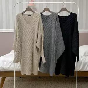 여성 루즈핏 와플 꽈배기 니트 미니 원피스