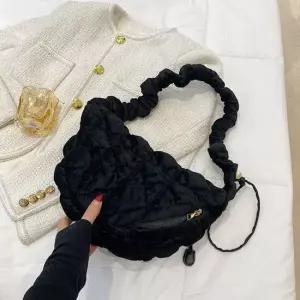 벨벳스타폼폼 amp amp 숄더 미니백 엠보 여자 미니백 당일발송 여성 여행 패