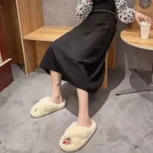 인기상품 털슬리퍼 층간소음방지양털 방한 거실실내화 겨울 사 [WFGBZ9X_260105]