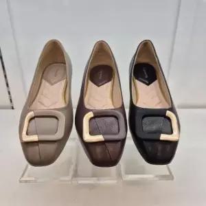 [ELCANTO]엘칸토 HC11 양가죽 여성화 사각장식 몰드 펌프스 E1N2U43M9V (S44496444)