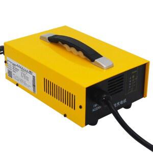 지게차 충전기 자동차 Uxin 신뢰성 전동 전기 4륜차 리프트 박스 골프 12V15A