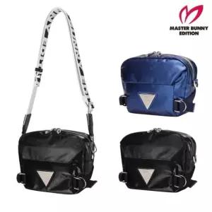 MASTER BUNNY 여성 골프 메탈릭 소재 경량 스트랩 파우치 21-E1BG105