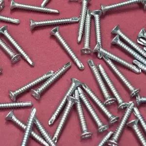 직결피스 직결나사 기리피스 접시머리 8x32 백색