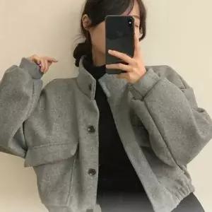 여자 주말 나들이 룩 검정 크롭 숏 겨울 방풍 아우터 바람막플리스 자켓 후드 다운 점퍼 코트 가을 하객룩