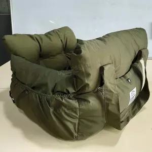 강아지카시트 차량용 펫시트 뒷좌석 반려견 방석