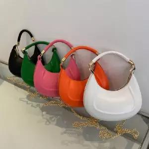 *새롬샵* 캔디 레더 반달 크로스백   여성 데일리 토트백