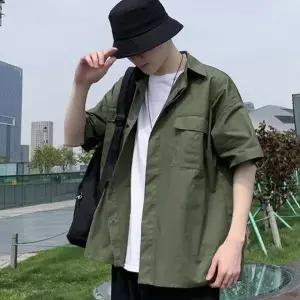 [셀러에이드]여름용 캐주얼 루즈핏 남성 반팔 셔츠 포켓 포함