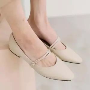 여성 구두 국산 스트링 밴드 단화 로우굽 정장 직장인 W9FB1E9