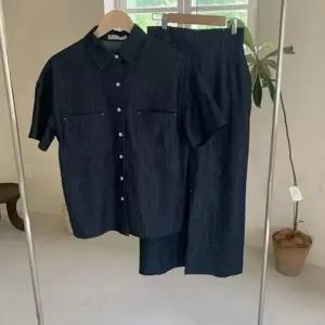 여름 여성 상하복 깔끔하고 빈티지한 데님 소재 코디세트