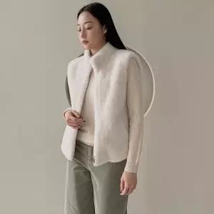 [어반프랑] 드메인 페이크퍼 밍크 하이넥 베스트