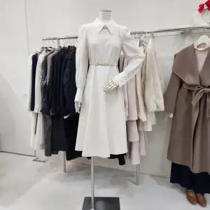 [JJ지고트]블라우스 배색 플레어 원피스GNAA0OP22_DG