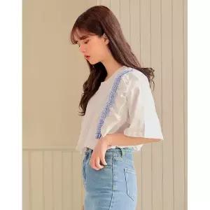 [하프클럽/반에이크]프릴라인 반팔 티셔츠_OB03TOME12Z