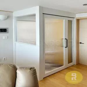 33번 ㄱ자중문 파티션 비대칭양개스윙 화이트 모루세로강화유리