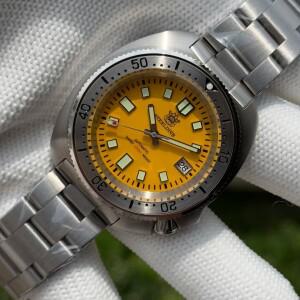 STEELDIVE 남성 다이버 시계 43.8mm 자동 기계식 손목시계 터틀 20ATM 방수 발광 사파이어 NH35 120 클릭