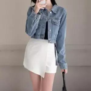 여성용 루즈핏 크롭 데님 자켓 더블포켓 트렌드