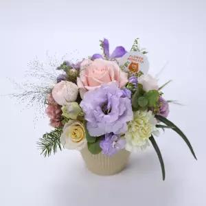 미스홀랜드 화이트데이 발렌타인데이 어버이날 스승의날 생일 기념일 감사 프로포즈 선물 축하 꽃배달