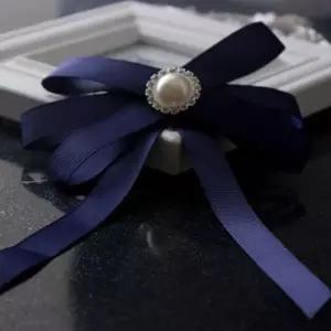 컬러리본 브로치 ON