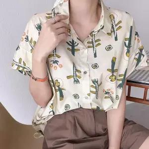 [셀러허브]여자 비치룩 리본 썸머 카라 나염 블라우스 (S10271046)