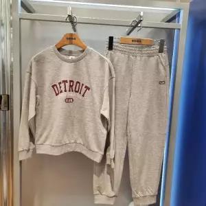 [에스핏]에스핏 HC22 오버크롭맨투맨 세트 sjz509fktr01 (40704012)