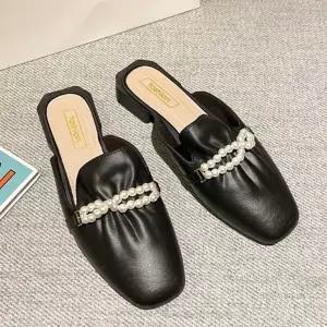 우먼 캐주얼 진주 셔링 디테일 뮬스타일 스프링뮬로퍼 BLP13