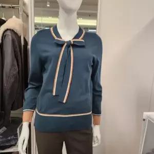 JOINUS아시아드홈플러스점 HC06 니트 티 브이넥 리본포인트 니트 티 JAEW0-WSL340