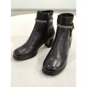 [갤러리아] [센터시티] 고세 스퀘어토 가보시 핫피스 통굽 앵클부츠 GDA5F040 블랙