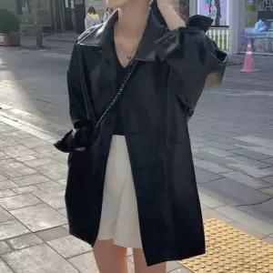 [슈썸] 여성 오버핏 카라 라이더 자켓 SIS-241