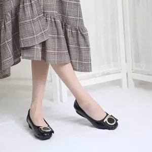 ONM 플랫슈즈 데일리화 하객룩 데이트룩 캠퍼스룩 여성