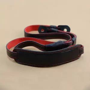 [루이지][Luigis] 루이지 레더 카메라 넥 스트랩 (with Pad) Black&Red