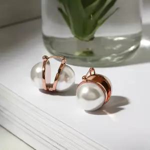 [루브르파리] 14K G.F 엠브리오 진주 원터치 링 귀걸이(12mm) EA2291