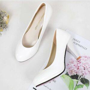 여자 웨딩 슈즈 결혼식 패션 화이트 구두 펌프스 코디