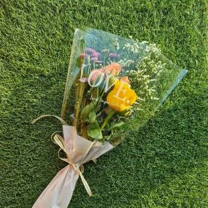 [꽃같은하루] 생화 투명포장 꽃다발 랜덤 제철꽃 생화 택배 꽃 배달 싼곳