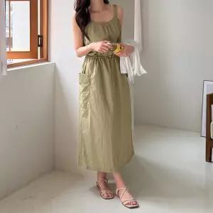 [데일리앤] 유니르 여름 민소매 스트링 롱 루즈핏 바스락 원피스 썸머 데일리 나시 바캉스룩 뷔스티에