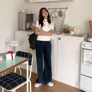 여자 클래식 시보리 배색 라인 니트 베스트