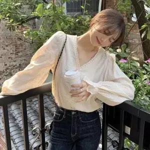 프릴 플리츠소매 블라우스