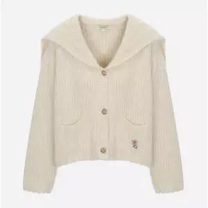 갤러리아 [써스데이아일랜드]2025 F/W 세일러 카라 니트 가디건 (T258MCD235W)