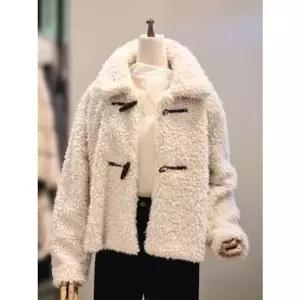 [갤러리아] ab.f.z 뽀글이 떡볶이 단추 자켓 점퍼 ACA1HF33A