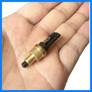 범용 6mm 구리 오토바이 신호등 브레이크 라이트 테일 라이트 전면 후면 브레이크 클러치 스위치 플러그