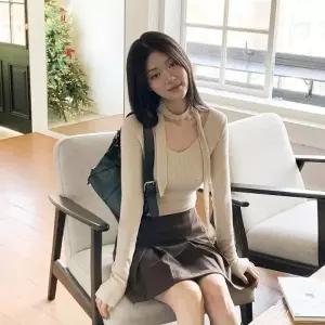 [다잇템] 여자 울앙고라 포근한 V넥 골지 목도리 스웨터 가을겨울 세트_23999754_588872