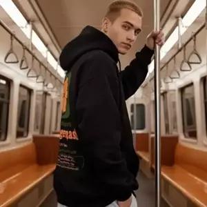 [옷자락]남성 오렌지 프린트 레트로 무드 후드티