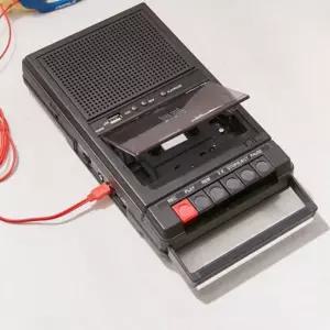 어반아웃피터스 레트로 슈박스 플레이어 카세트 테이프 플레이어+USB