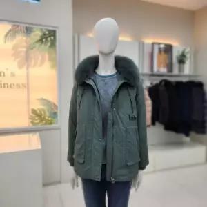 [크로커다일레이디]CLEWDW109/안사시야상다운점퍼