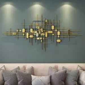 감성 인테리어 액자 빈티지 화분 디자인 꽃병 포인터 철제 벽 장식 고급스러운 소파 배경 거실 금속 입체