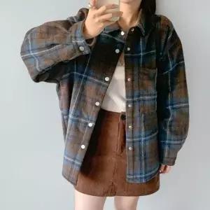 [다잇템] 여성 양털안감 힙커버 언발 큰사이즈 격자 셔츠_24004635_588872