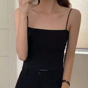 여성 일자핏 브라렛 끈나시탑 이너 나시 레이어드 (WFKBH1T)